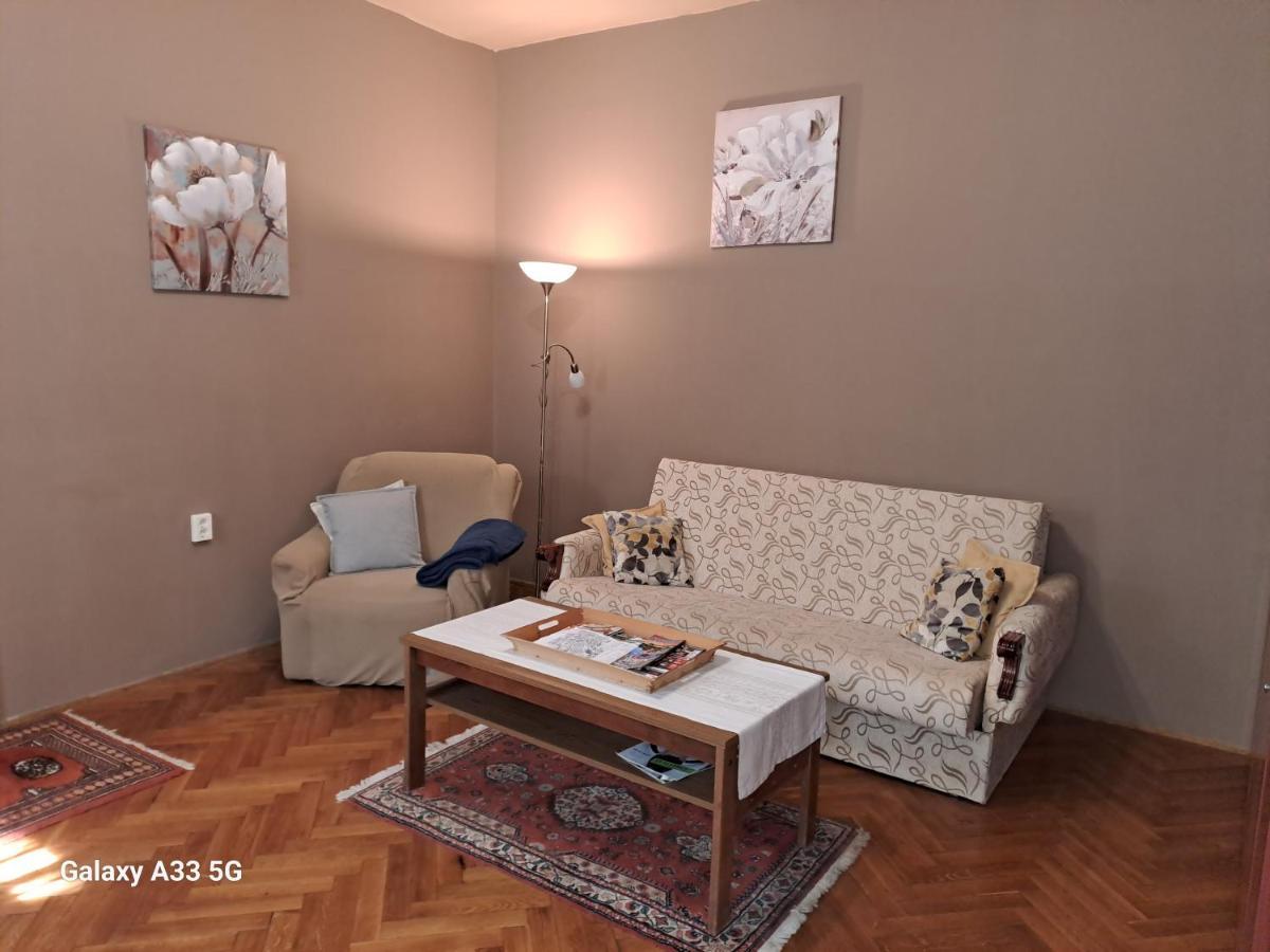 솜버트헤이 Szell 3 Apartman 아파트 외부 사진